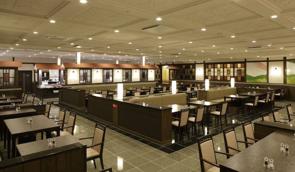 朝食ビュッフェ会場 萌木② / 5