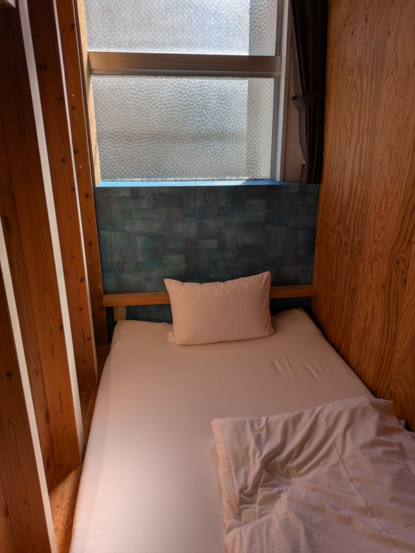 スタンダードルーム。思っていたよりも広かったです。