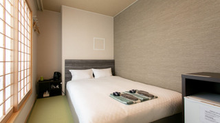 和洋室 ダブルルーム ダブルベッド 1 台