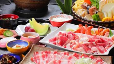 食事・飲み物 / 4