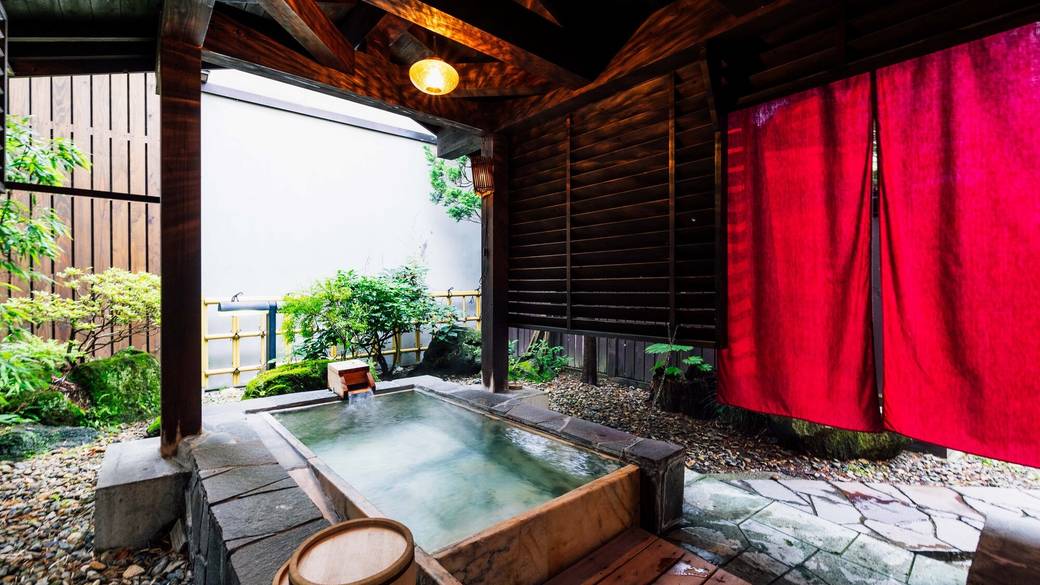 貸切露天 鳳鳴の湯(無料) / 5