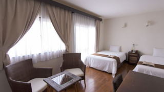 デラックス ツインルーム シングルベッド 2 台 禁煙