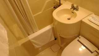 スタンダード ダブルルーム クイーンベッド 1 台 喫煙可