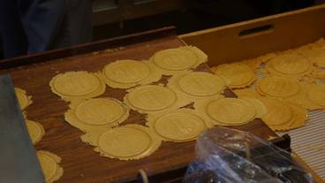 有馬温泉名物 炭酸せんべい / 4