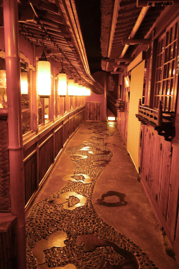 宮大工さんの遊び心を感じて、文化財めぐり3481040