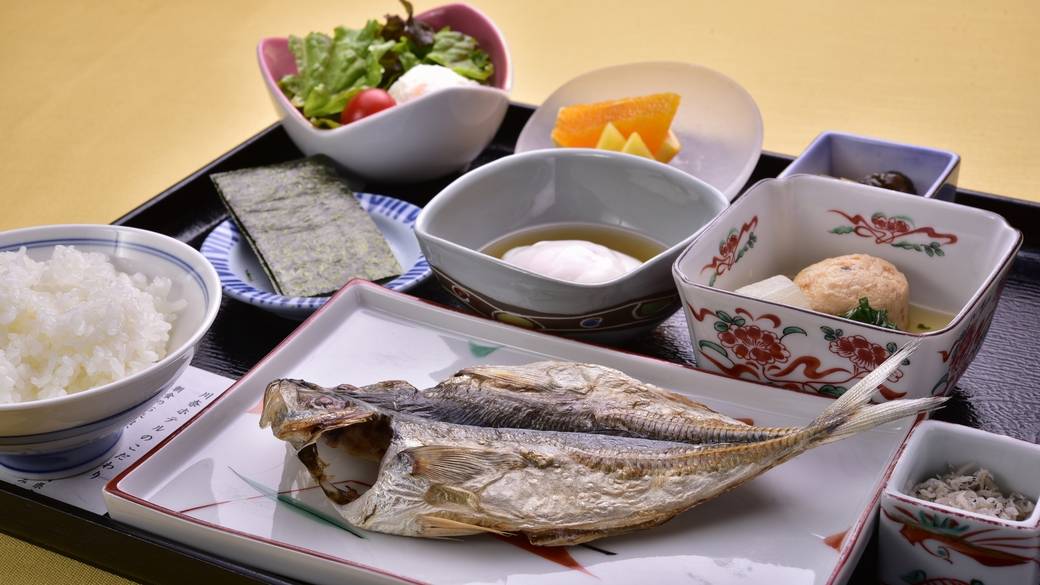 伝統のオムレツに
心華やぐ朝食 / 3