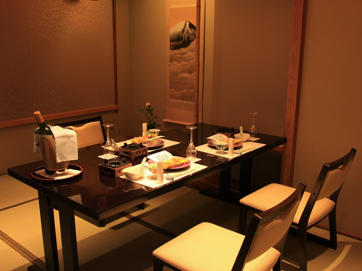 ホテル鐘山苑3491700