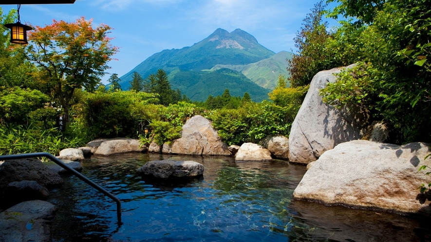海地獄観光のカップル