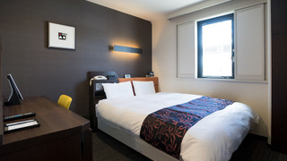 ルーム クイーンベッド 1 台 禁煙