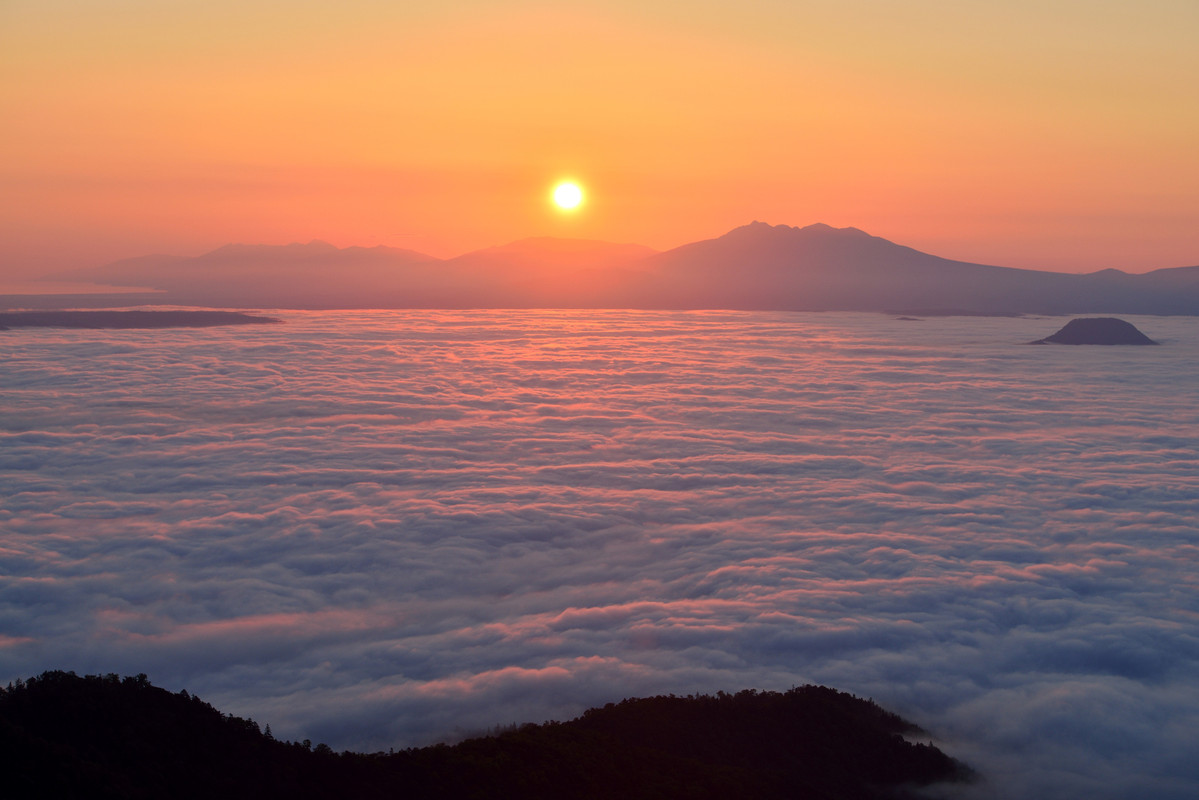 屈斜路湖・雲海ガイドツアーin津別峠(※イメージ)