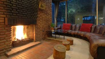 ロビーラウンジ / 2