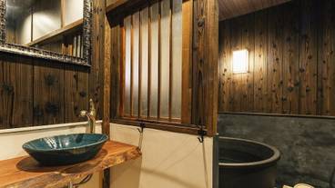 屋内スパ浴槽 / 1