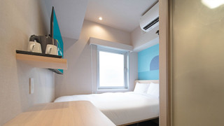 Double Room with Walk-in Shower