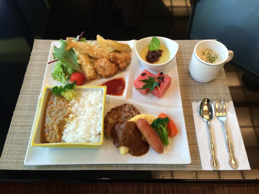 朝食