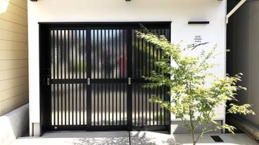 施設の入り口 / 5