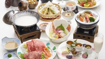 食事・飲み物 / 3