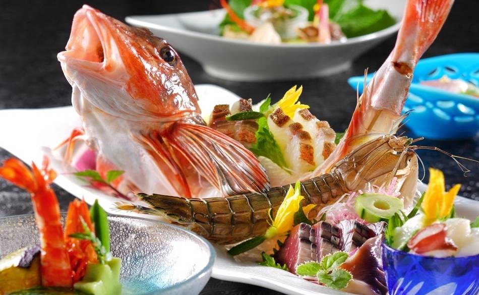 会席料理 お造り / 2
