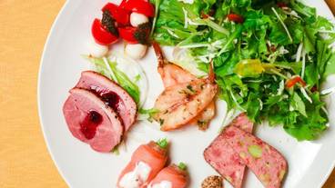 食事・飲み物 / 10