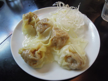 「ラーメン茂木」料理 393980 皿ワンタン