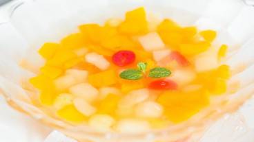 食事・飲み物 / 11