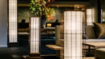 ロビーラウンジ / 2