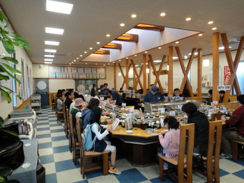 「すしや まるいし」内観 1026900 店内の様子