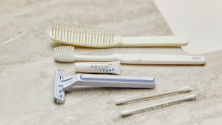 2カプセルルーム　男性用　共用シャワー＆トイレ