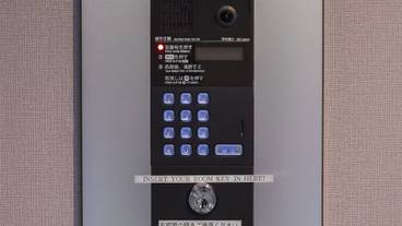 内部エントランス / 3