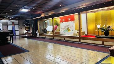 内部エントランス / 2