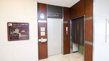 エレベーター / 2