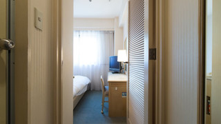 ダブルルーム 喫煙可