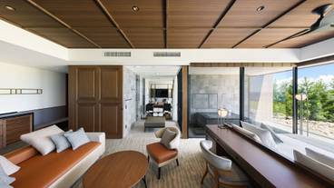 オーシャンビュー1Fファミリーデラックス リビング / 7