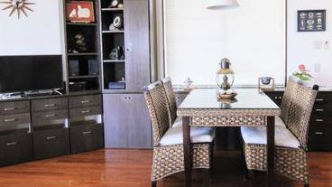 客室内のダイニングエリア / 5