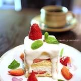 カフェ 叶 匠寿庵 長浜黒壁店（カフェカノウショウジュアン）