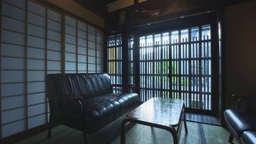 客室 / 36