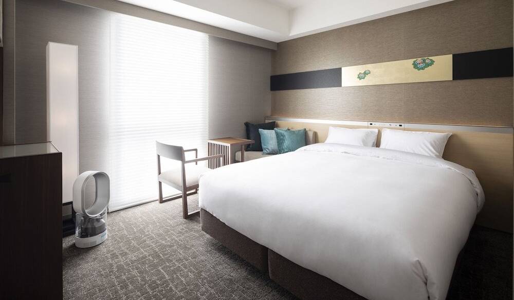 スタンダードクイーン / 4