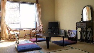 和室6畳　共有バス