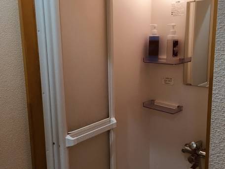 ビジネス ホテル ラッキー / 4