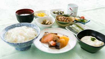 食事・飲み物 / 1