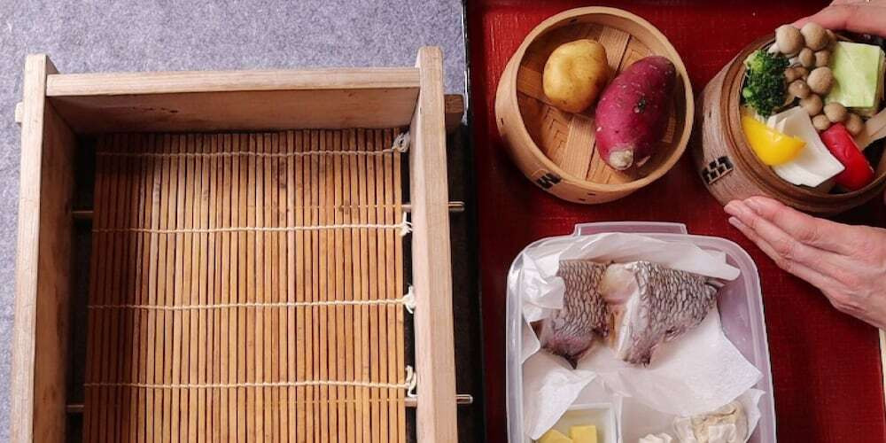 旅館のお食事処