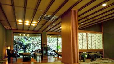 城崎温泉 喧噪の隠れ家 月のしずく(キノサキオンセン ケンソウノカクレガ ツキノシズク) / 2