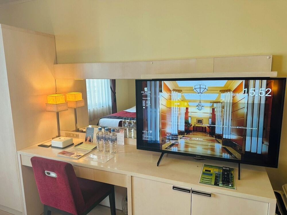 テレビ