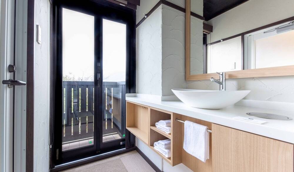 スタンダードダブル／洗面台 / 4