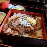 よかよか亭 坂梨本店（ヨカヨカテイ）