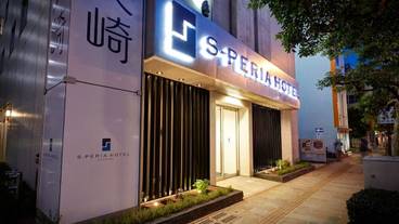 施設の入り口 / 10