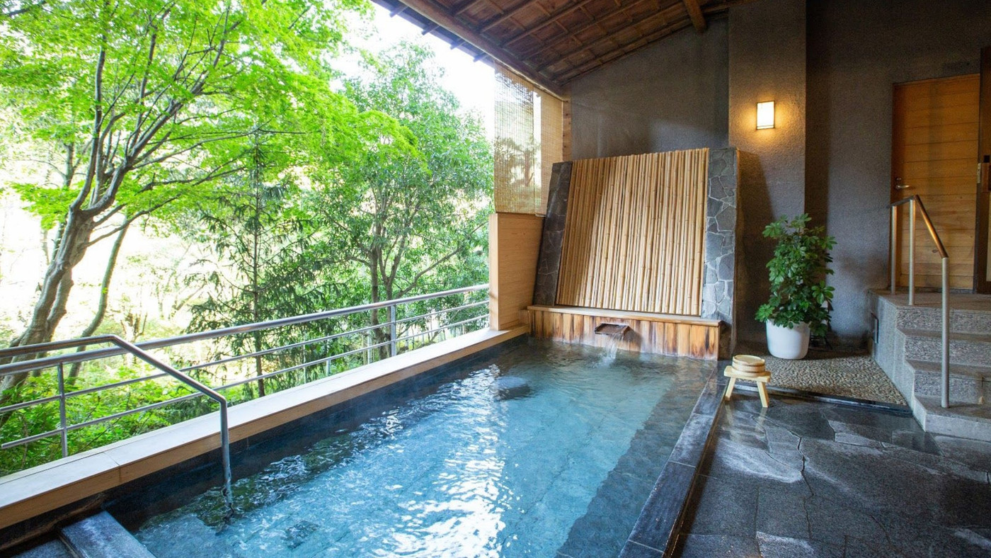 温泉も飛騨牛グルメも満喫！レトロモダンなお部屋が素敵な老舗旅館3423640