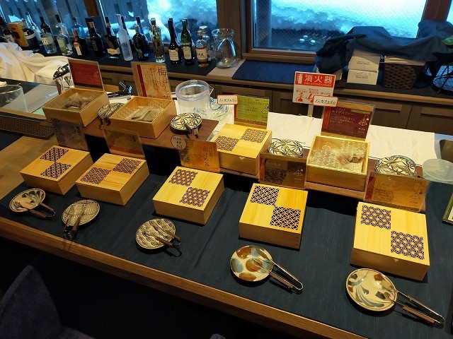 1階カフェの無料のお茶BAR