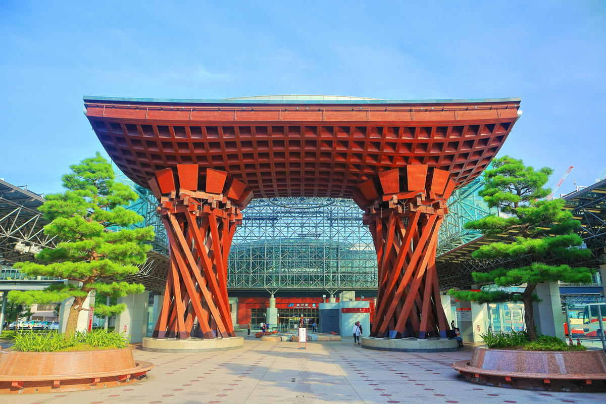 金沢駅