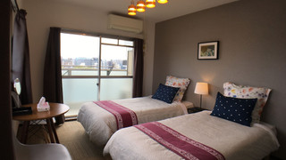 アパートメント シングルベッド 2 台 バルコニー シティビュー (902)