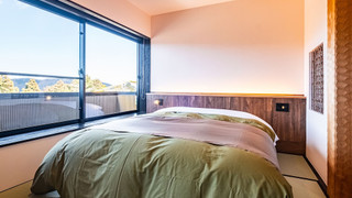 和洋室 クイーンダブルルーム 46平米 (離れの露天風呂付き客室)「禁煙」